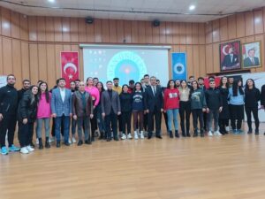 ÖĞRENCİLER AKTİF SORUMLULUK ALIYOR