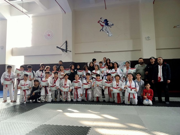 TAEKWONDO İL SEÇMELERİ YAPILDI