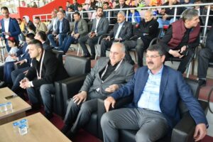NASIROĞLU, “HER ZAMAN PETROLSPOR’UN DESTEKÇİSİ OLACAĞIZ”