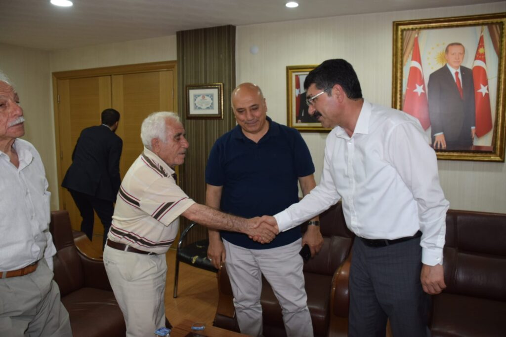 Nasıroğlu, tebrikleri kabul etti