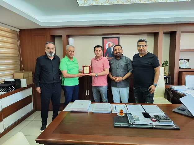 AMATÖR EVİ İÇİN DÜĞMEYE BASILDI