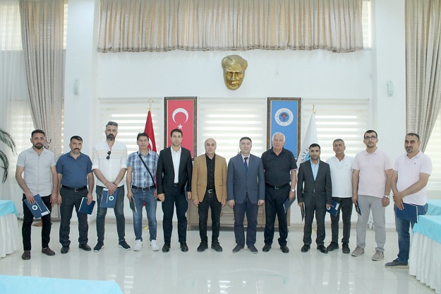 Rektör Demir’den Personele Teşekkür Belgesi