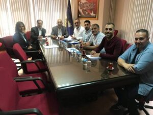 TEZ-KOOP – İŞ İLE ÜNİVERSİTE EMEKÇİLERİ RAHATLADI