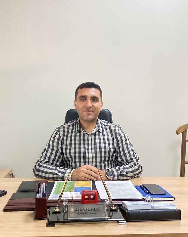 SEZAİ YAĞMUR, İLUH’TA MÜDÜR YARDIMCISI OLDU