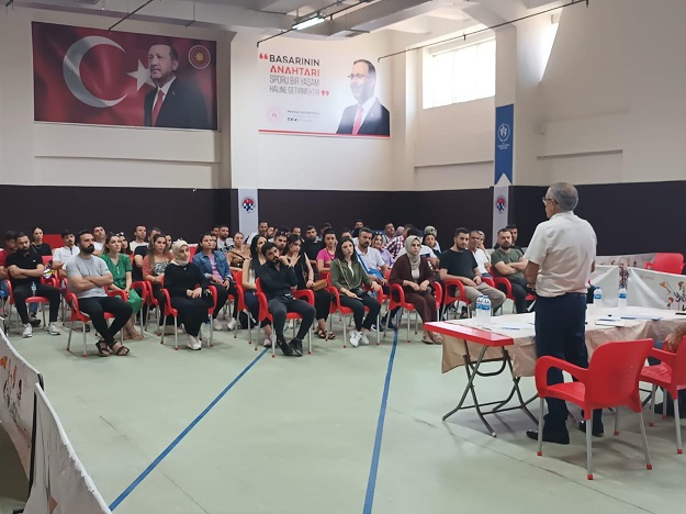 ÖZPERK, ANTRENÖRLERLE BİRARAYA GELDİ