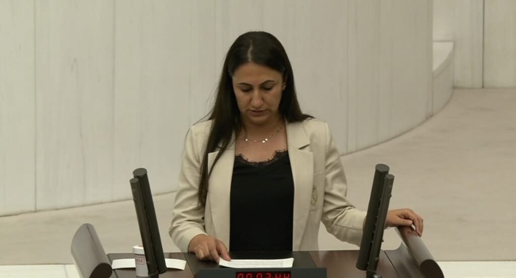 “Kurumlara yeni bir yük getirildi”