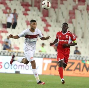 Batmanlı Genç Futbolcu Süper Lig’de İlk 11’de