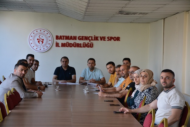 GENÇLİK’TEN ‘İL EĞİTİM KOMİSYONU’ TOPLANTISI