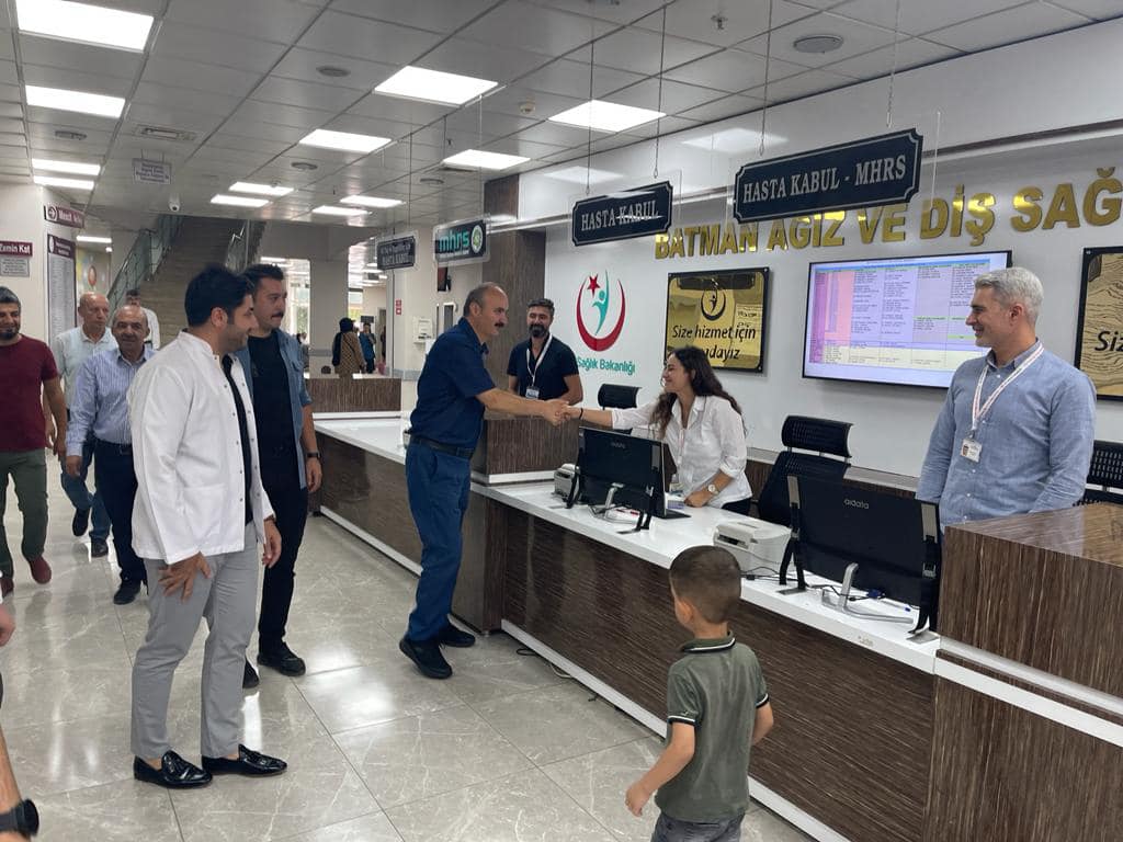 VALİ CANALP AĞIZ DİŞ SAĞLĞINDAYDI