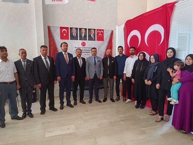 HASANKEYF MHP’DE BAYRAK DEĞİŞİMİ