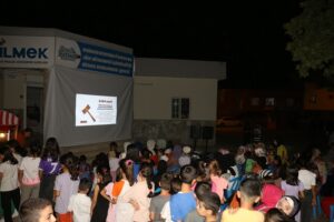 AÇIK HAVA SİNEMA GÜNLERİ BAŞLADI