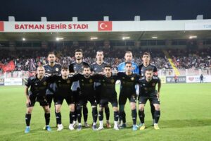 PETROLSPOR GOL OLDU YAĞDI; 0-5