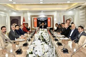 CANALP’TAN ‘BİZDE TARAFTAR OLALIM’ PROJESİ