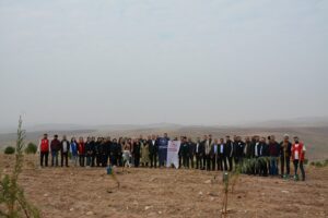 GENÇLİK PERSONELLERİ FİDAN DİKTİ