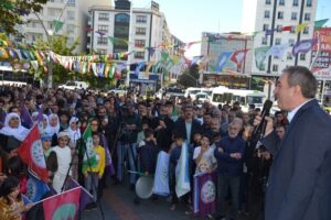 “FİLİSTİN HALKIYLA DAYANIŞMA İÇİNDEYİZ”