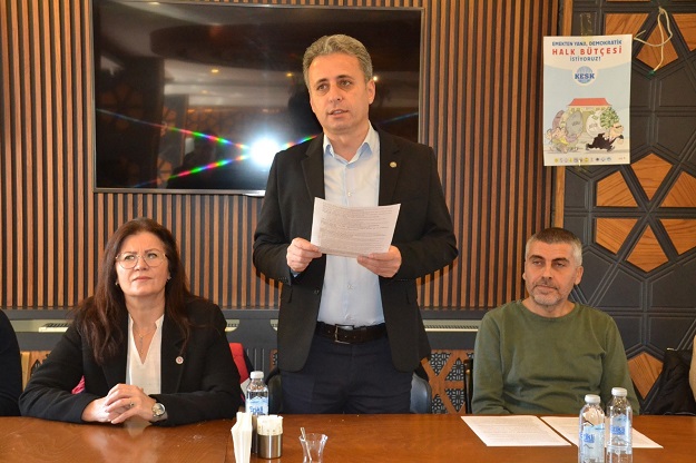 “TÜRKİYE’DE 9 MİLYON İŞSİZ VAR”