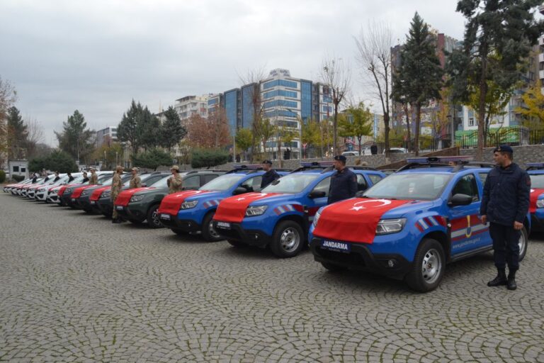 Güvenlik güçlerine belediyeden araç desteği