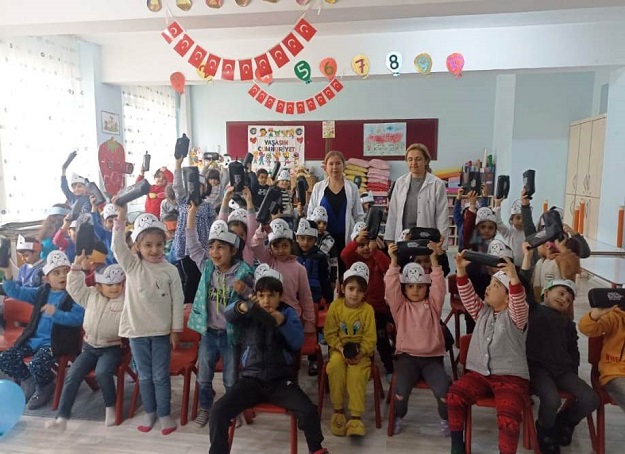 KÖY OKUL ÖĞRENCİLERİNE SAĞLIKLI YAŞAM EĞİTİMİ