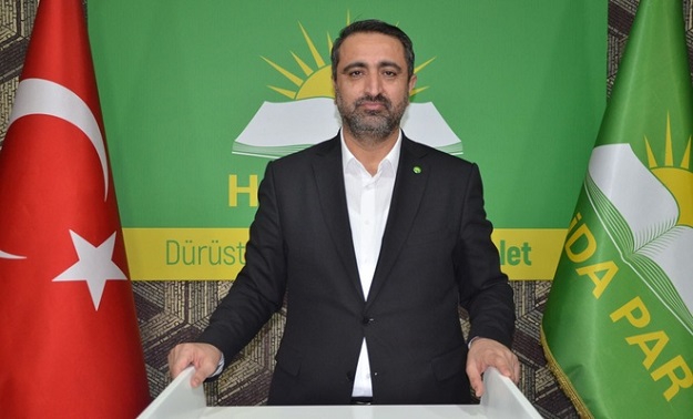 Ramanlı, Makbule Özer’e sahip çıktı