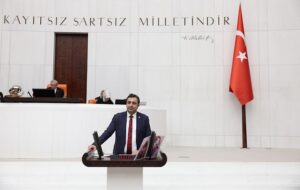 “SAĞLIKLI BİR BÜYÜMENİN ANAHTARI BORÇLANMA DEĞİL, TASARRUFTUR”