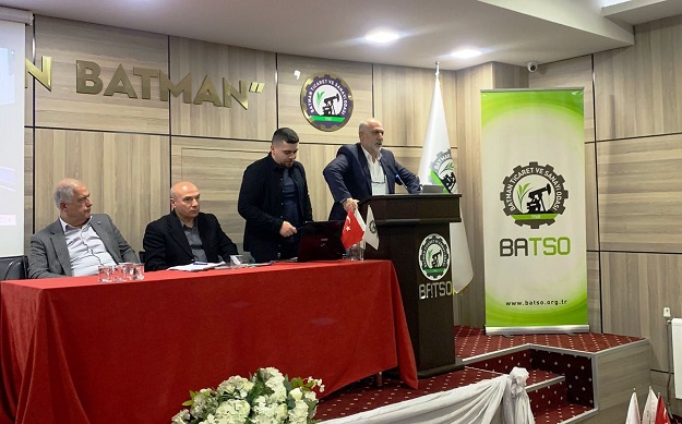 BAŞKAN EMEK GÜVEN TAZELEDİ