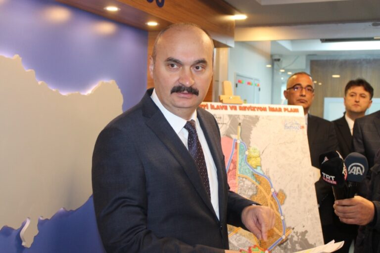 9 Mahallede tapu sevinci