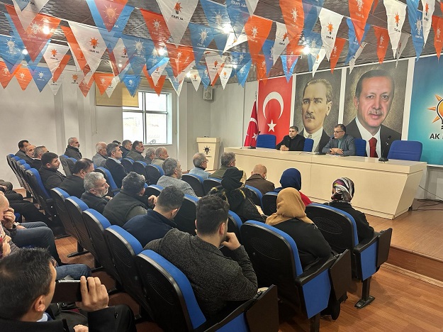CEYLAN, MAHALLE BAŞKANLARIYLA BULUŞTU