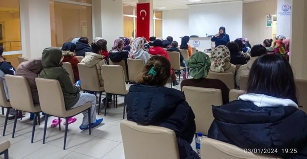ÖĞRENCİLERE, ‘ŞÜKÜR’ KONULU KONFERANS