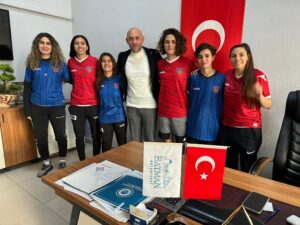 1955 BATMAN BELEDİYE SPOR’DAN 6 TRANSFER