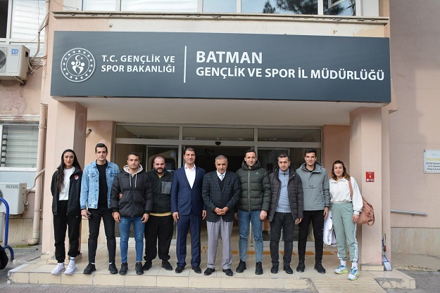 HAKEM VE TEMSİLCİLERDEN ÖZPERK’E ZİYARET