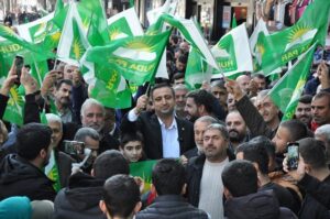 HÜDA PAR’dan görkemli seçim lokali açılışı