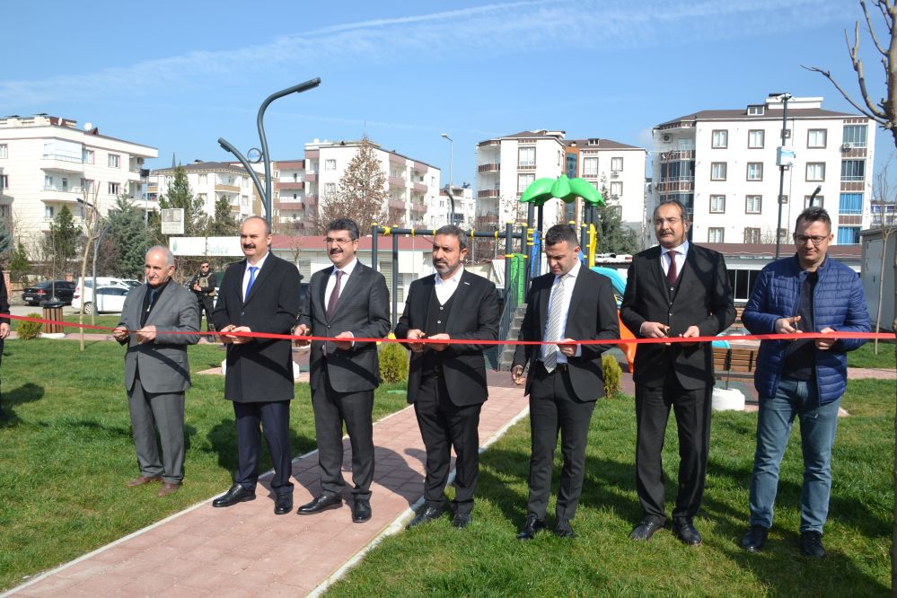 Batman parklara doyuyor