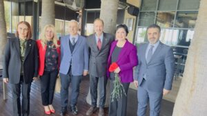 “Partimiz için mesafe tanımıyoruz”