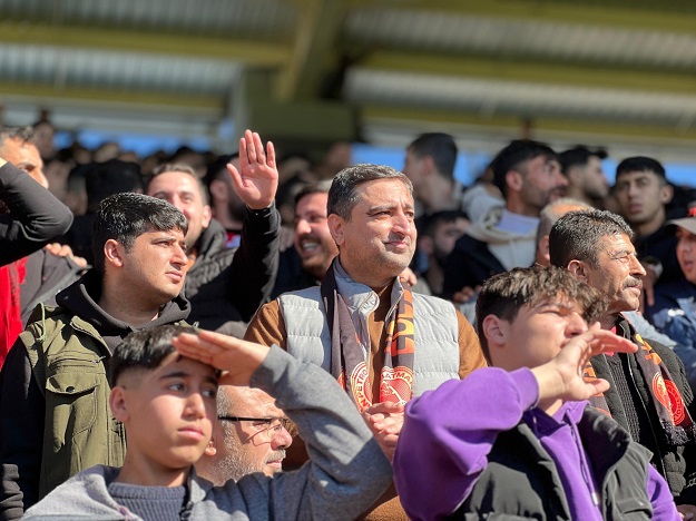 Ramanlı’dan Petrolspor’a destek