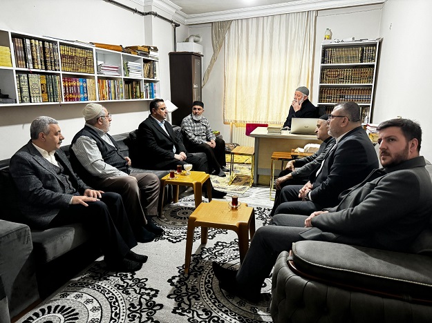 “AMACIMIZ HALKIMIZIN MENFAATİDİR”