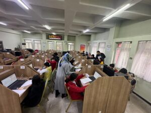 DENEYAP ATÖLYELERİNDE SINAV HEYECANI