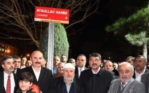 Hamidi caddesinin tabelası asıldı