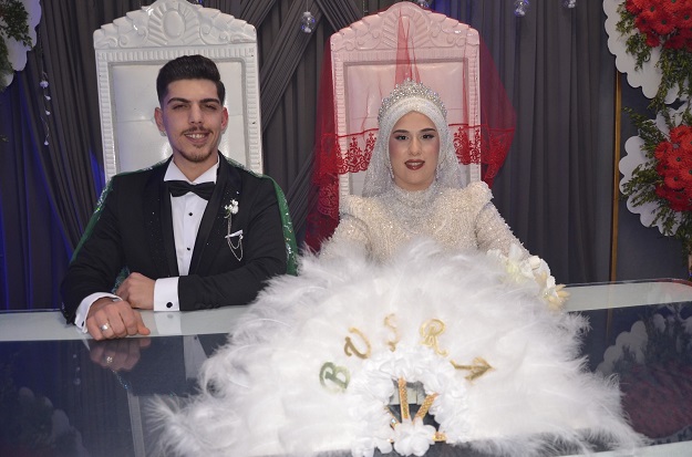 BİÇİM VE BİRKAN AİLELERİNDEN GÖRKEMLİ DÜĞÜN