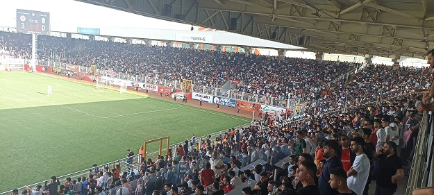 ŞAMPİYONLUĞA 90 DAKİKA KALDI