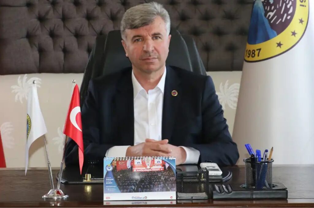 Başkan Özhan’dan Gazze’ye 500 bin TL hibe