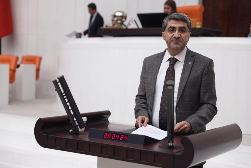 “Yeni genelge mevsimlik işçilere umut olabilir”