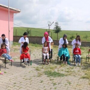 Köyde ücretsiz traş…