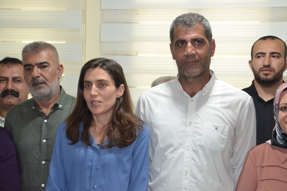 Öztüzün yerine, Solmaz Eşbaşkan oldu