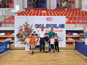 202 OKULDAN 2 BİN ÖĞRENCİ KATILDI
