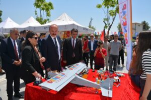 19 MAYIS BAYRAMI COŞKUYLA KUTLANDI