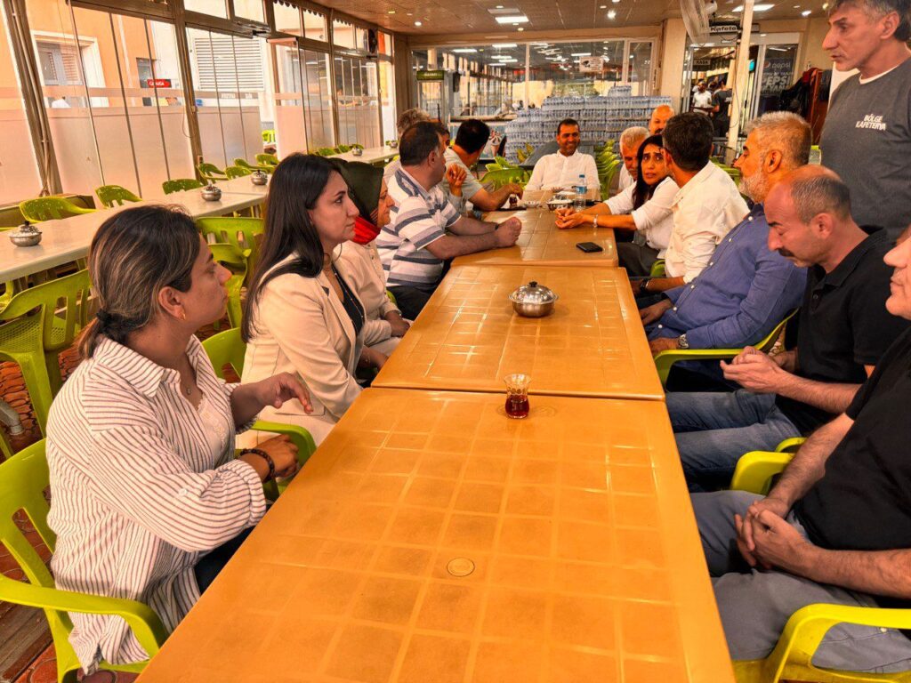 DEM PARTİ’DEN ‘GEÇMİŞ OLSUN’ ZİYARETİ