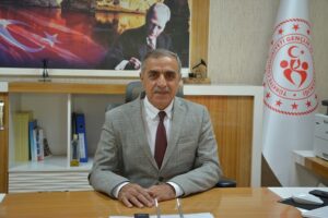 “DÜNYADAKİ EN BÜYÜK ÖĞRETMEN ANNEDİR”