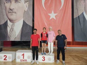 MEDİNE, MASA TENİSİNDE TÜRKİYE 4. CÜSÜ OLDU