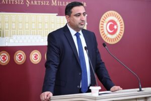 “Faiz bataklığından derhal kurtulmalıyız”