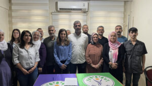 ‘BELEDİYE EŞBAŞKANLIĞIMIZA FERAH SOLMAZ SEÇİLDİ”